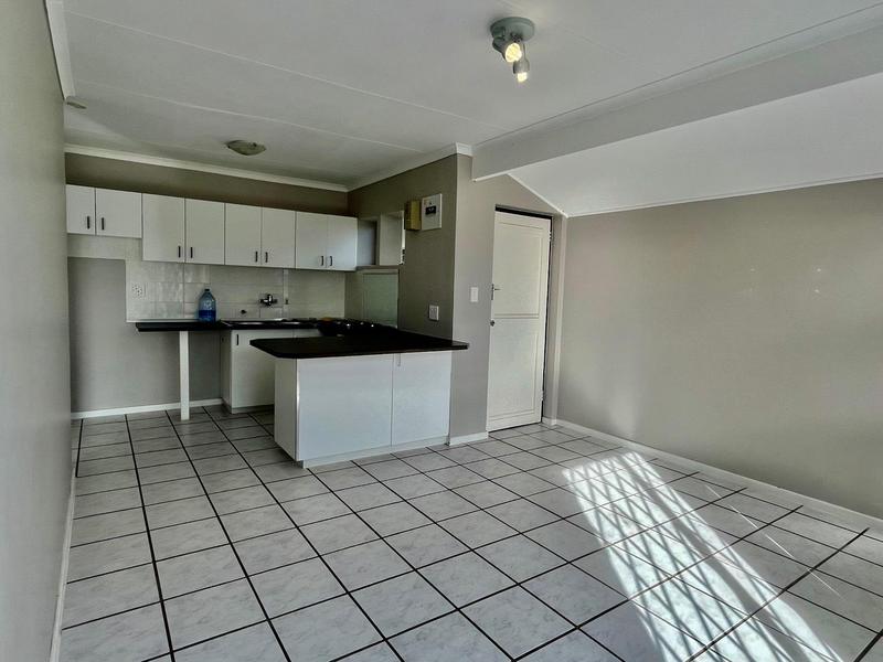 3 Bedroom Property for Sale in Fraaiuitsig Western Cape